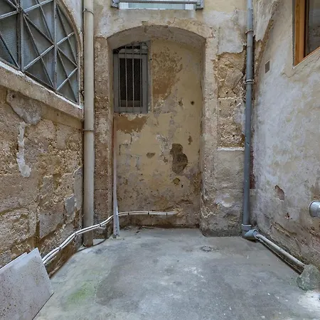 Appartamento Le Cocon De Saint Anne Montpellier Esterno foto